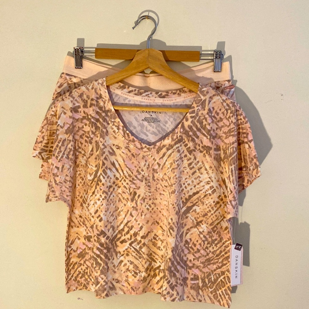 Danskin Shorty Set  Sz. M - boxy tee with logo waistband shorts